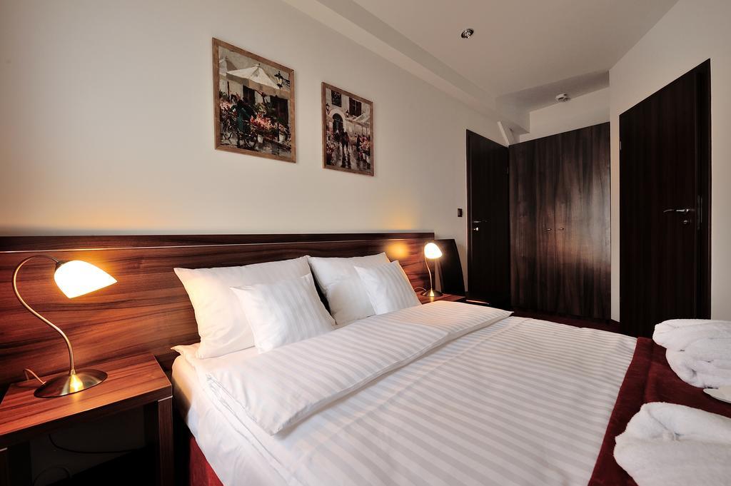 Hotel Centrum Sosnowiec Bilik gambar